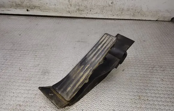 BMW 5 E60 E61 Accelerator throttle pedal