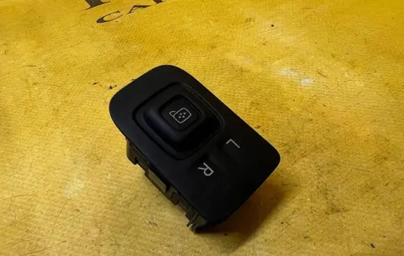 Ford Bronco Wing mirror switch M2DT-17B676-ACW M2DT17B676ACW