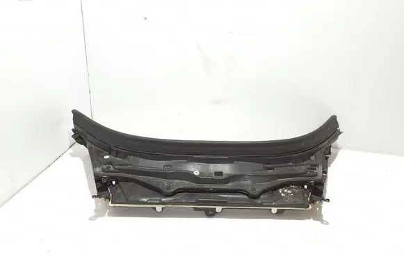 BMW 4 G22 G23 G24 G26 Engine bonnet/hood lock trim molding 7428165