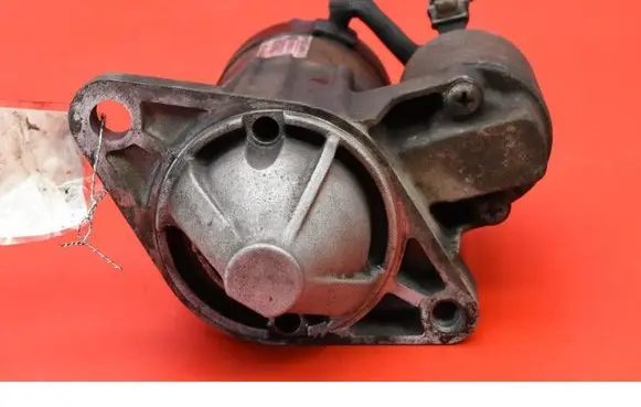 Chevrolet PT Cruiser Starter motor 05033067AA