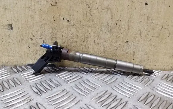 KIA Sorento Fuel injector 338002F000 0445116018