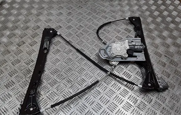 Mercedes-Benz CLC CL203 Rear door window regulator with motor