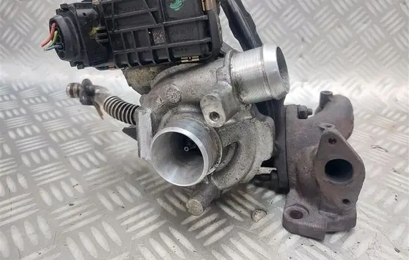 Citroen C6 Turbo 4U3Q6K682BJ