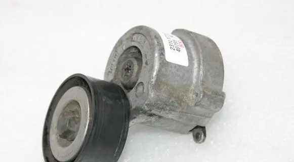 Alfa Romeo Giulietta Generator/alternator belt tensioner 55282321