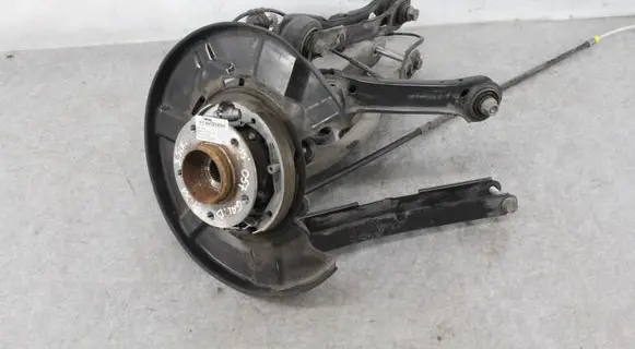 BMW X1 E84 Rear wheel hub spindle/knuckle 6788050 33326788050 2409890
