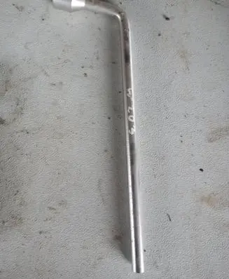 Mercedes-Benz C W203 Wheel nut wrench 