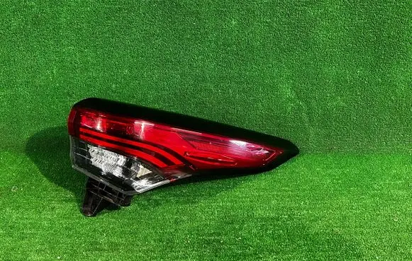Toyota Highlander XU70 Rear/tail lights