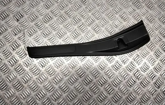 Subaru Forester SH Side skirt rear trim 94061FG030 94053FG000