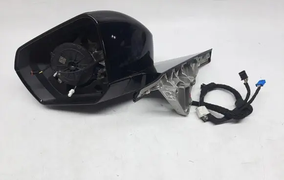BMW iX Front door electric wing mirror