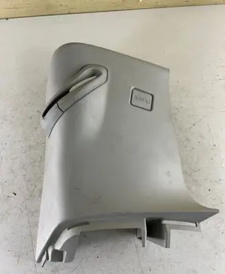 Land Rover Discovery Sport (D)pillar trim (top) FK7251749BF8LBM 47011468 63145017201