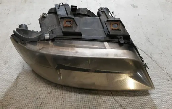 Audi A6 S6 C5 4B Headlight/headlamp