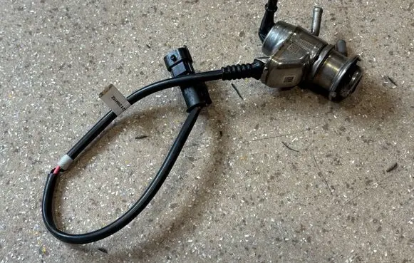 KIA Sorento IV AdBlue injector 296302R000