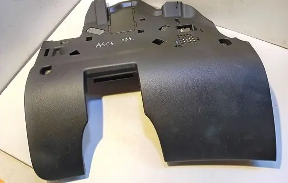 Dashboard lower bottom trim panel