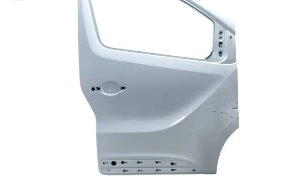 Renault Trafic III (X82) Front door