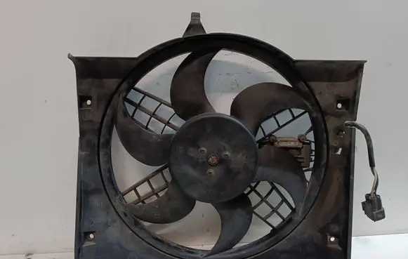 BMW 3 E46 Electric radiator cooling fan 7786009