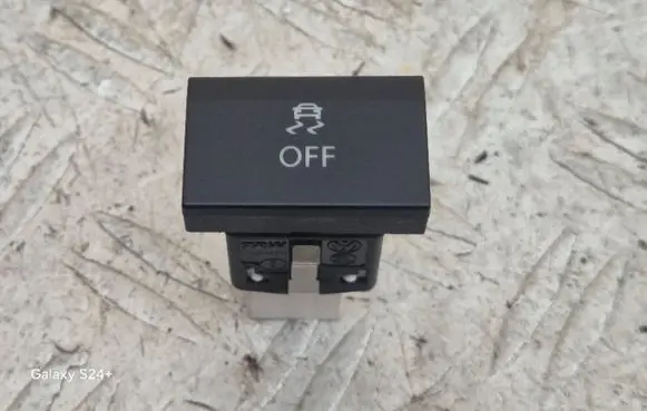 Volkswagen Polo V 6R ESP (stability program) switch 6R0927117A