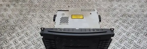 Smart ForFour I Radio/CD/DVD/GPS head unit A4548200879 MN902048