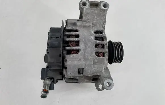 Mercedes-Benz A W169 Generator/alternator A2661540802