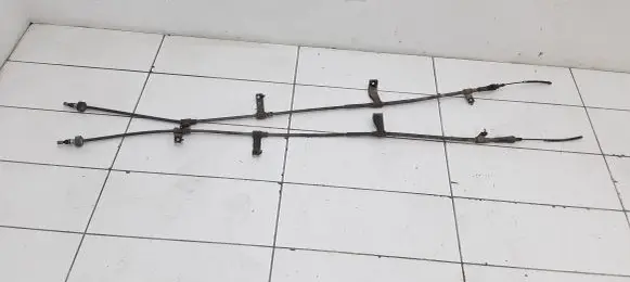 Hyundai i20 (PB PBT) Handbrake/parking brake wiring cable 