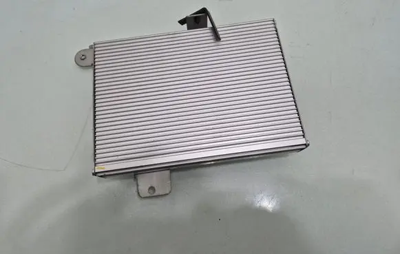 Chrysler Voyager Sound amplifier 05091006AE