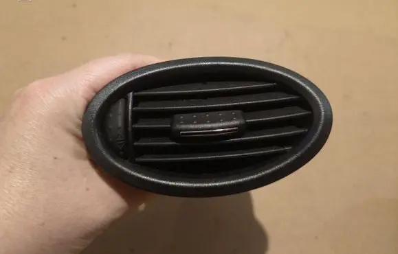 Mercedes-Benz A W168 Dashboard side air vent grill/cover trim A1688300654