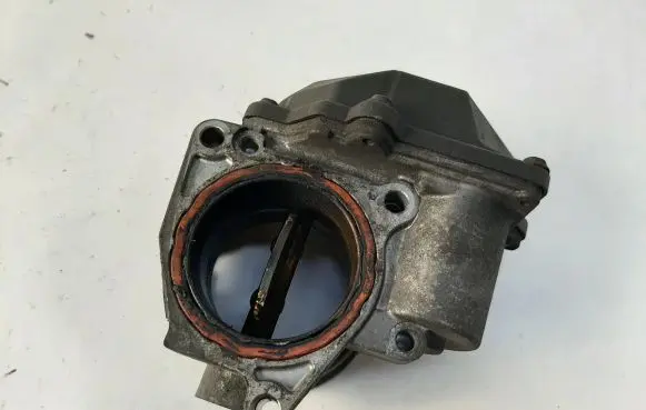 Audi A3 S3 8P Throttle valve 03G128063A