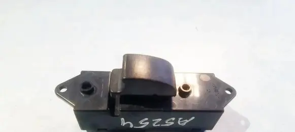Lexus IS 220D-250-350 Electric window control switch 8608A183 C8D-D643M