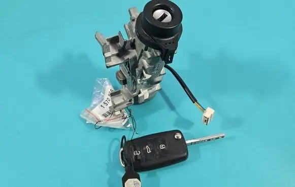 Volkswagen Scirocco Ignition lock 1K0905851B IMPRK1570536