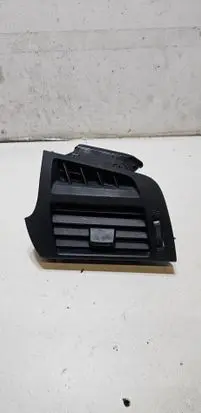 Toyota Verso Dashboard side air vent grill/cover trim 556500F020