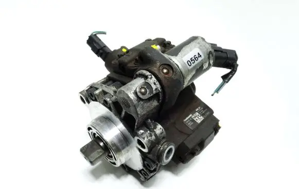 Volvo S40 Fuel injection high pressure pump 9685705080 A2C27100268 5WS40380