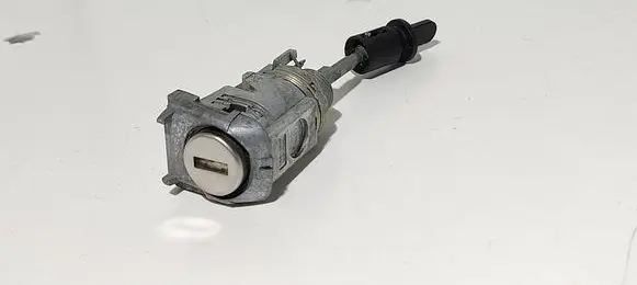 Audi A6 S6 C7 4G Front door lock (next to the handle) 4G1837167
