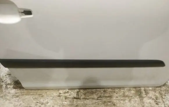 Citroen C4 I Picasso Front door trim (molding) 
