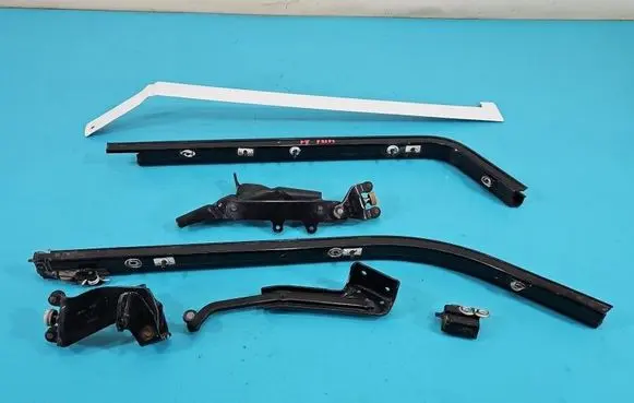 Fiat Doblo Sliding door upper roller guide/hinge 51842450 IMPRK1502856