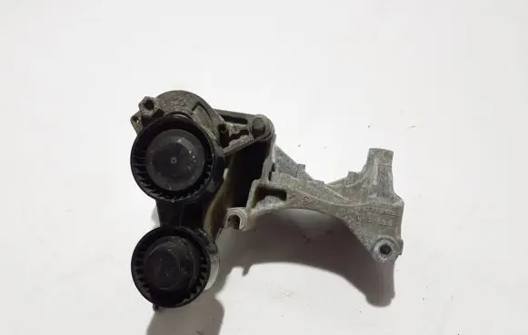 Renault Talisman Generator/alternator bracket 117105124R