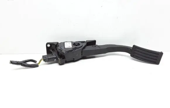 Volvo V40 Accelerator throttle pedal 31341777