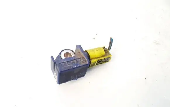 Mercedes-Benz E W212 Airbag deployment crash/impact sensor a2128204926