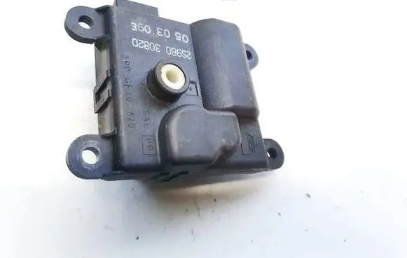 Honda FR-V Air flap motor/actuator 2s98030820
