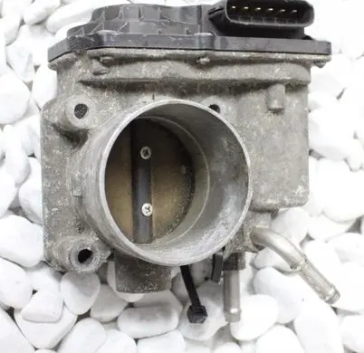 Lexus IS III XE30 Throttle valve 2203036030