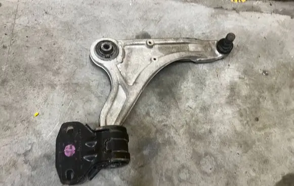 Ford Fusion II Front control arm GS7C-3A052-AA GS7C3A052AA FG9C-3C339-ANA