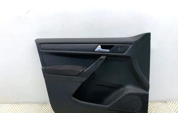 Volkswagen Caddy Front door card panel trim