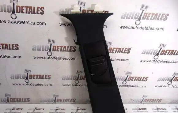 Mercedes-Benz E W212 (B) pillar trim (top) A2126900330