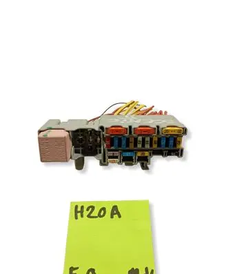 Renault Scenic II - Grand scenic II Other relay 8200338695
