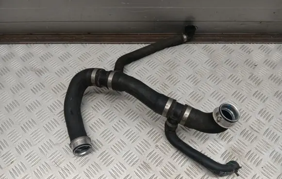 Mercedes-Benz SL R231 Engine coolant pipe/hose A2315014282