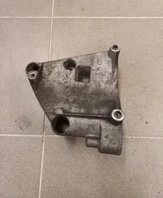 BMW 5 E39 A/C compressor mount bracket 64551432237