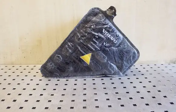 Volvo XC90 Fender foam support/seal 32219572