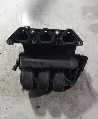 Volkswagen Polo IV 9N3 Intake manifold 