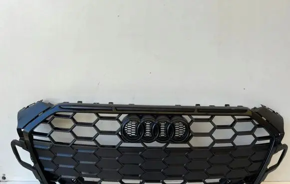 Audi A5 Front bumper upper radiator grill 8W6853651BL