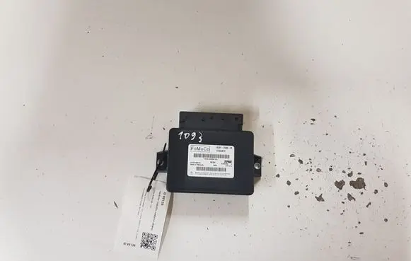 Volvo XC60 Hand brake control module 31334872 6G912598CE