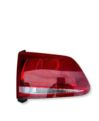Volkswagen Touareg II Tailgate rear/tail lights 7P6945093B