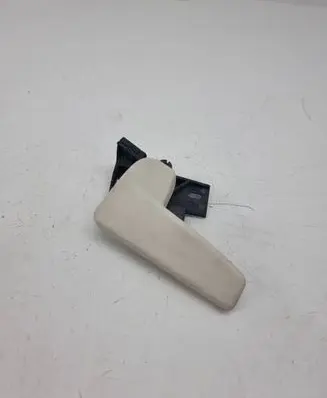 Volkswagen PASSAT B8 Engine bonnet (hood) release handle 6r1823533